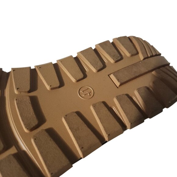 Black Loafers W/ Gold Buckle Accent Women Size 8 (EU41) Stylish Casual Comfort - Picture 11 of 11